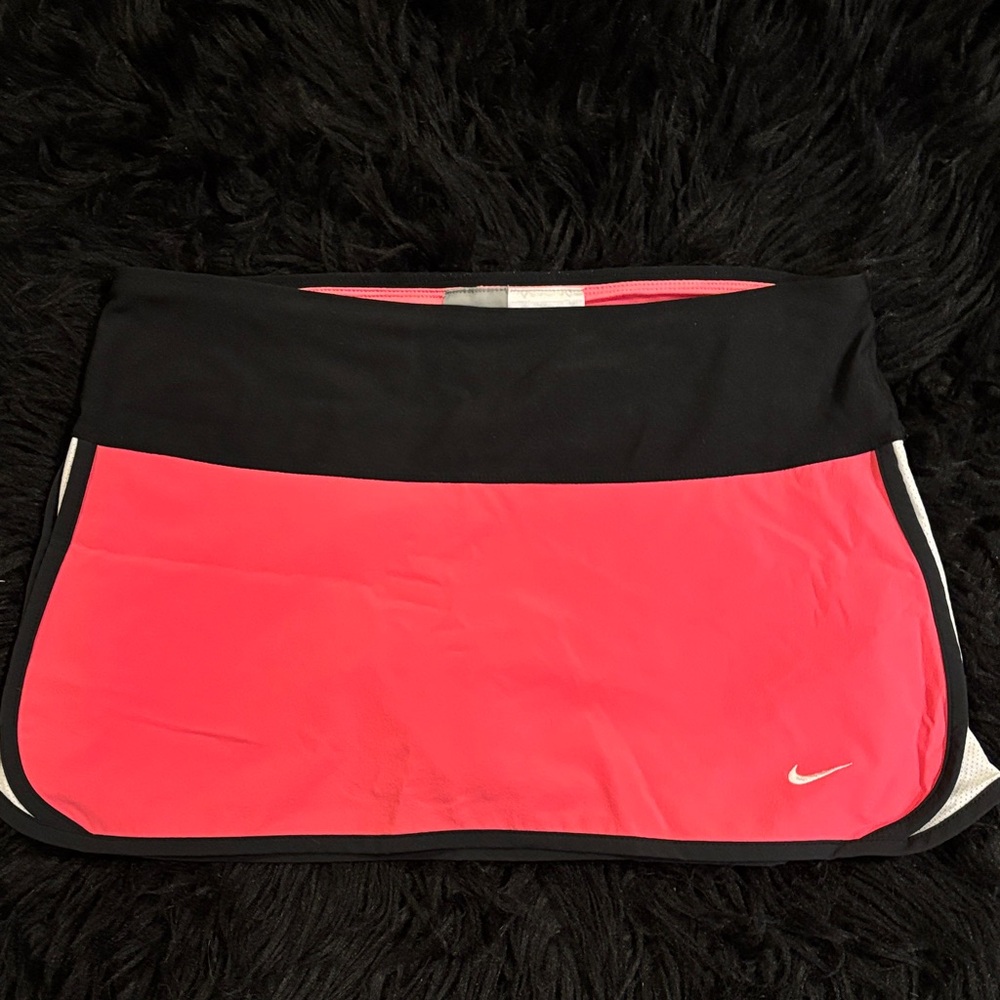 Y2K Nike Black and Pink Sports Skort